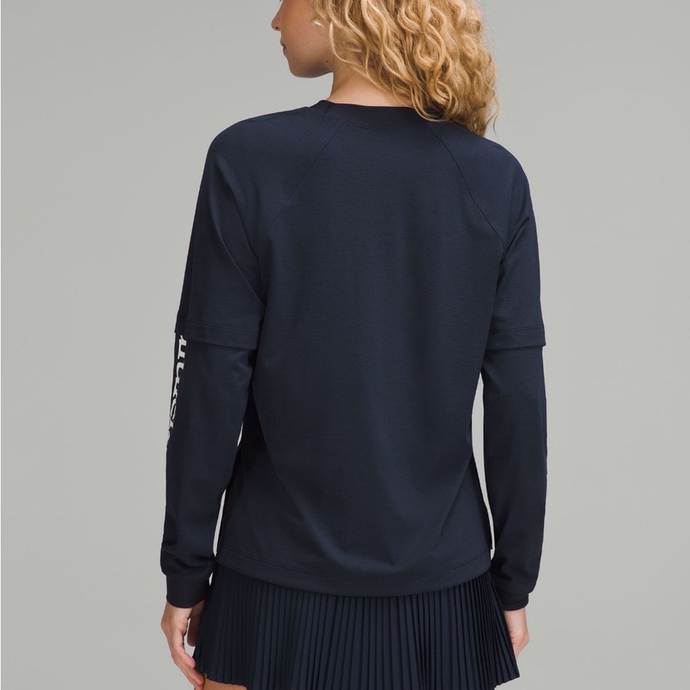 Lululemon Athletica Navy Long Sleeve Tee - Picture 2 of 6